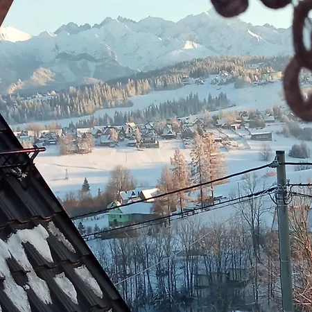 ゲストハウス Bukowiansko Nutka ブコビナ・タトシャンスカ